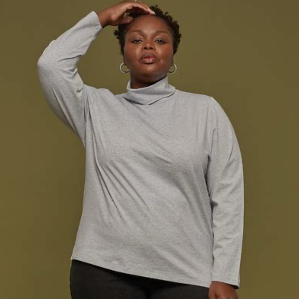 Tradlands Gray Turtleneck